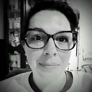 Meet your Posher, Lacey